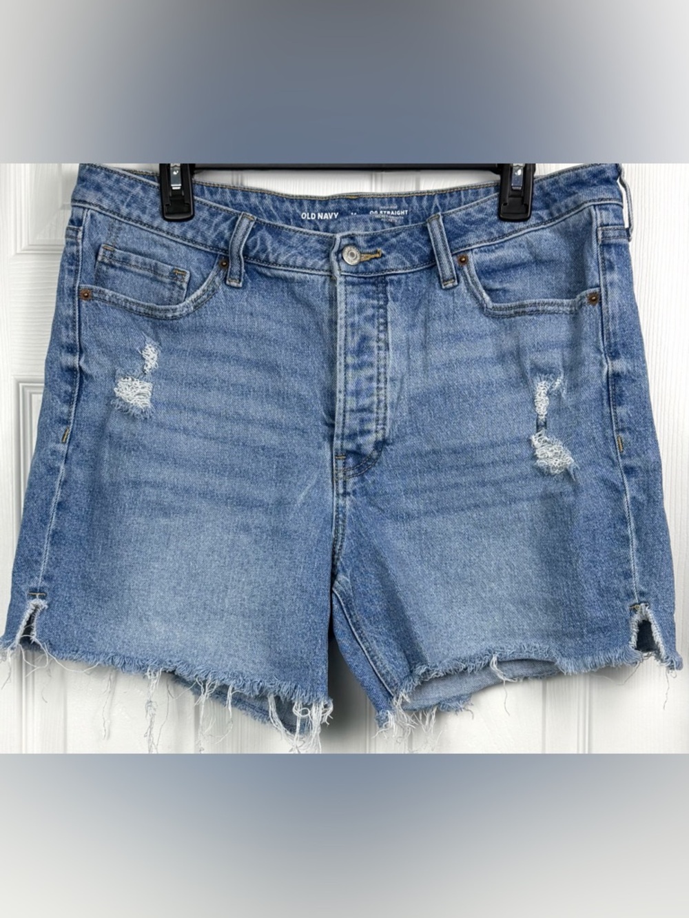 Old Navy High Rise OG Straight Denim Jean Shorts Distressed Size 14 Lila Wash